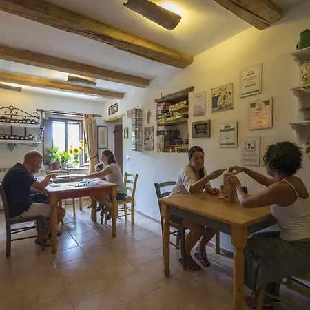Locanda Nemorosa Casa rural *